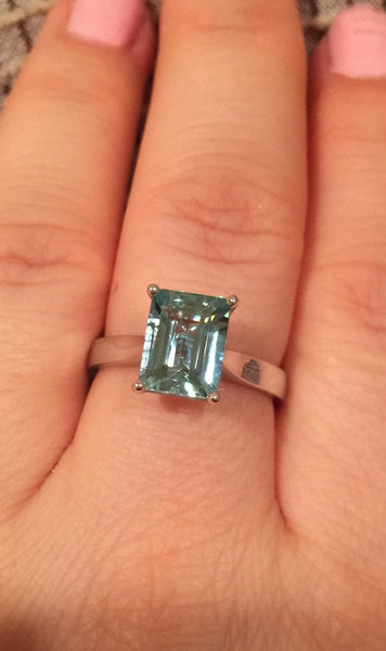 March Birthstone Classic Solitaire Engagement Ring 14K White Gold Emerald Cut Aquamarine Engagement Ring Unique Bridal Fine Jewellery- V1100